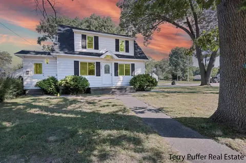 1332 Evanston, Muskegon, MI 49442