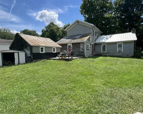 965 Miller, Plainwell, MI 49080 photo 7