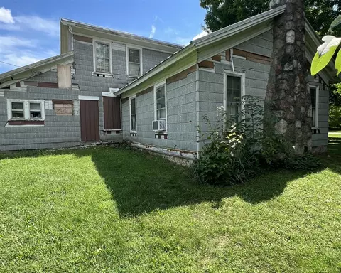 965 Miller, Plainwell, MI 49080 photo 8