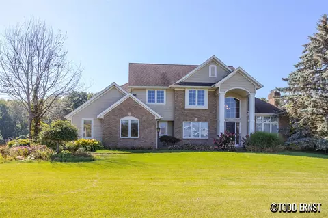 5814 Cannon Hls, Ada, MI 49301