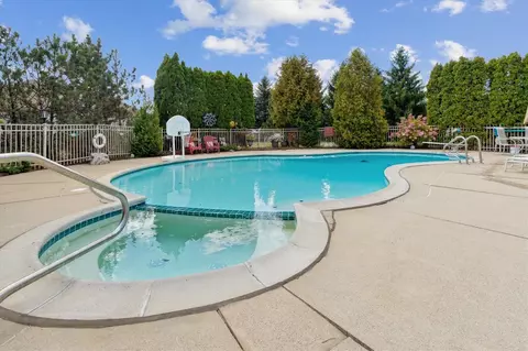17736 Joseph Dr, Macomb, MI 48044 photo 36