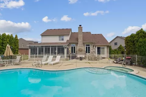 17736 Joseph Dr, Macomb, MI 48044 photo 38
