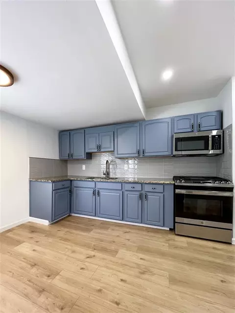 8050 Maxwell, Warren, MI 48089 photo 17