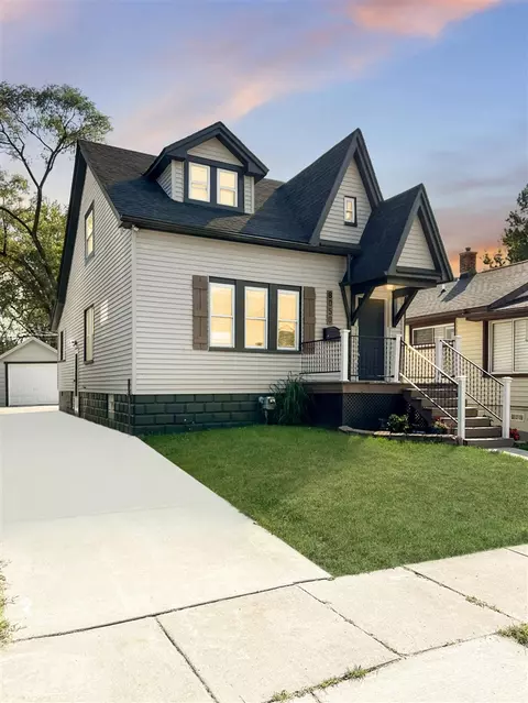 8050 Maxwell, Warren, MI 48089