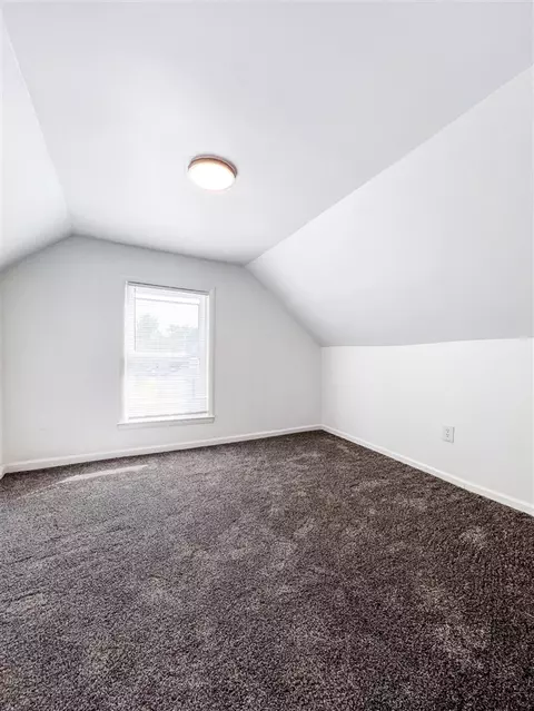 Bedroom - 14074 Hendricks, Warren, MI 48089 photo 7 of 7