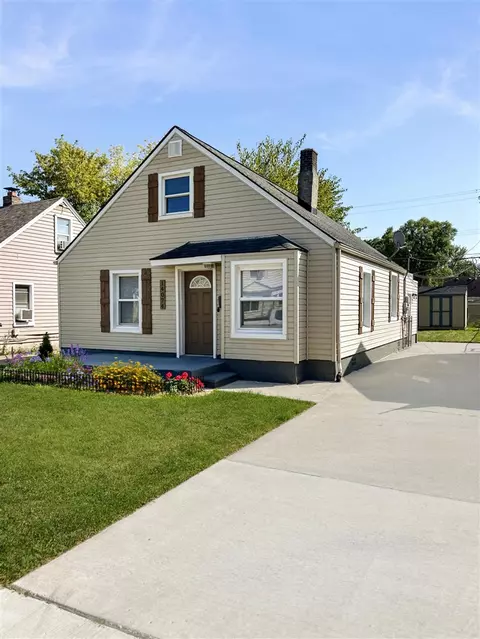 Exterior - 14074 Hendricks, Warren, MI 48089 photo 2 of 5