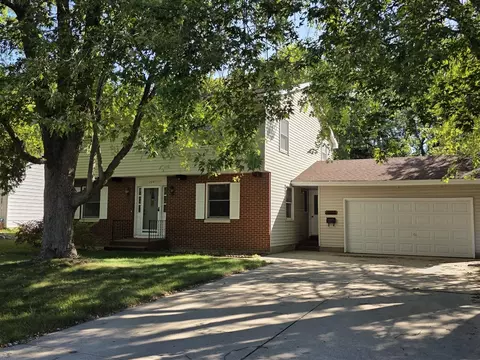 734 N Stewart, Fremont, MI 49412