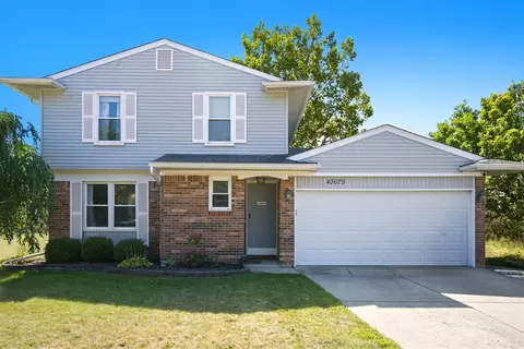 43679 Laurelwood, Canton, MI 48187