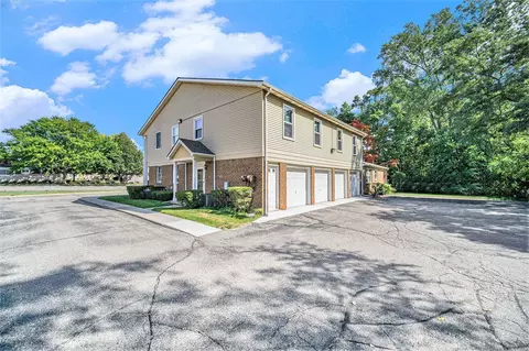 38247 Carolon, Westland, MI 48185