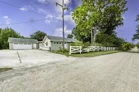 8264 Vreeland, Ypsilanti, MI 48198