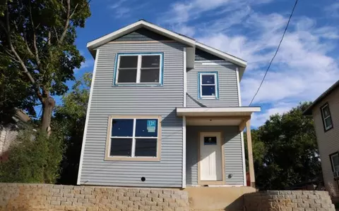 125 Hall, Grand Rapids, MI 49507
