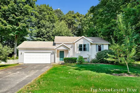 15353 Lincoln, Grand Haven, MI 49417