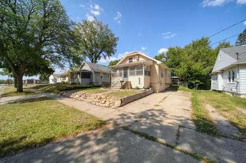 636 Madison, Jackson, MI 49202