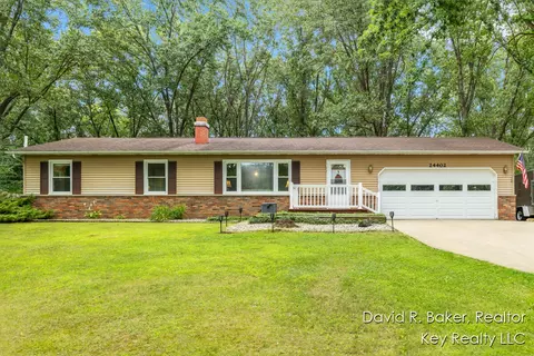 24402 Thousand Oaks, Mattawan, MI 49071