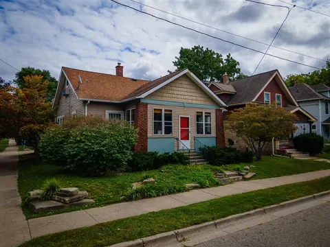 564 Garfield, Grand Rapids, MI 49504