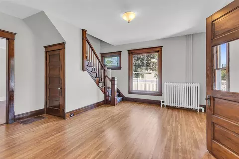 Living - 207 S S Un, Tecumseh, MI 49286 photo 2 of 7