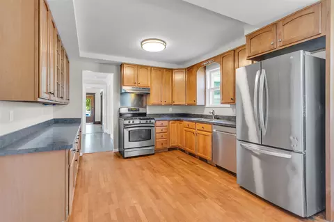 Kitchen - 207 S S Un, Tecumseh, MI 49286 photo 3 of 4
