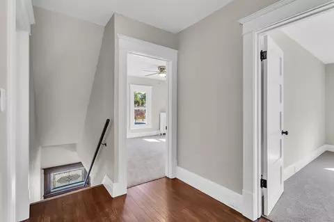 Entry Way - 207 S S Un, Tecumseh, MI 49286 photo 6 of 8