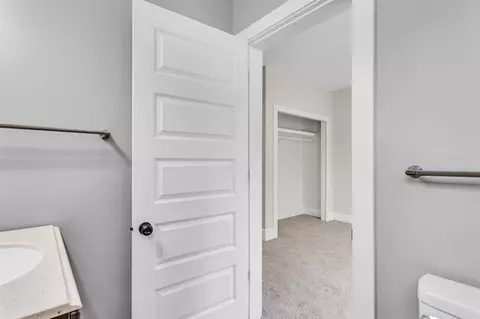 Entry Way - 207 S S Un, Tecumseh, MI 49286 photo 3 of 8