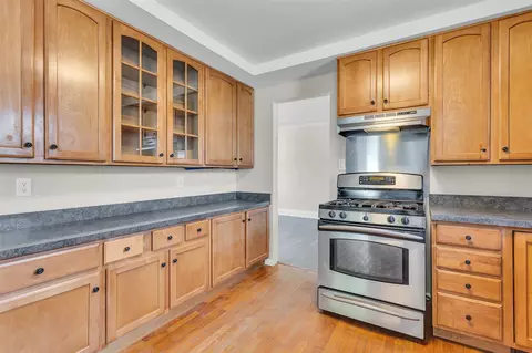 Kitchen - 207 S S Un, Tecumseh, MI 49286 photo 4 of 4