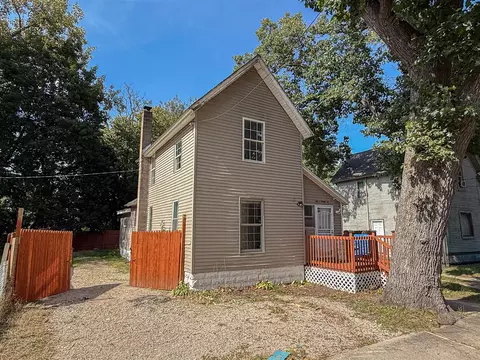 530 S Front, Dowagiac, MI 49047