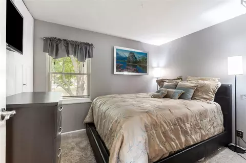 Bedroom - 264 Amherst, Jackson, MI 49203 photo 6 of 8