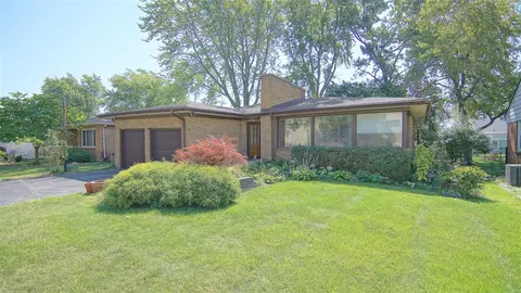 810 Botham, Saint Joseph, MI 49085