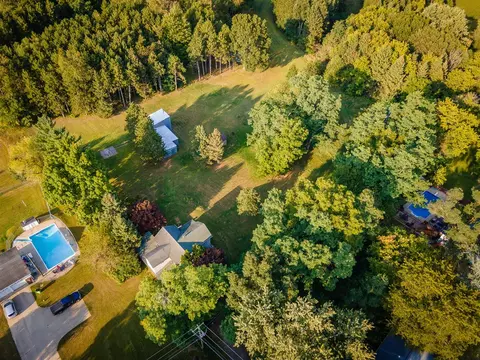 View/Area - 5820 Squires, Jackson, MI 49201 photo 3 of 19
