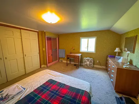 Bedroom - 5820 Squires, Jackson, MI 49201 photo 2 of 5