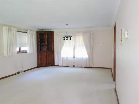 700 Berger, Saline, MI 48176 photo 5