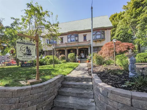 Exterior - 516 Maple, Manistee, MI 49660 photo 2 of 21