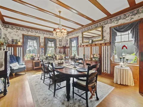 Dining - 516 Maple, Manistee, MI 49660 photo 2 of 6