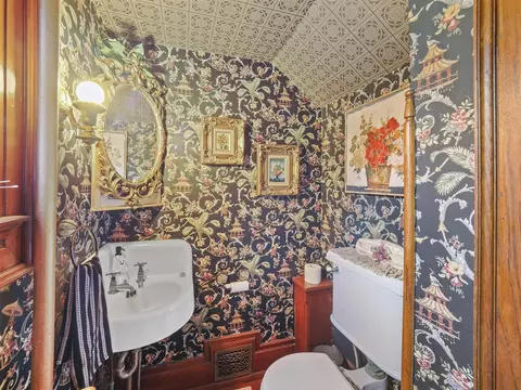 Bath - 516 Maple, Manistee, MI 49660 photo 6 of 6