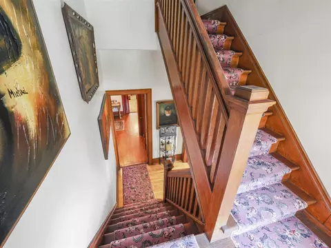 Entry Way - 516 Maple, Manistee, MI 49660 photo 16 of 21