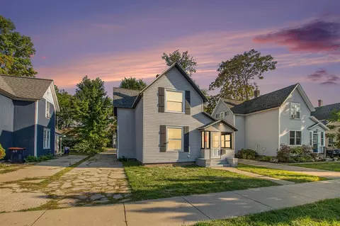 215 W 14th, Holland, MI 49423