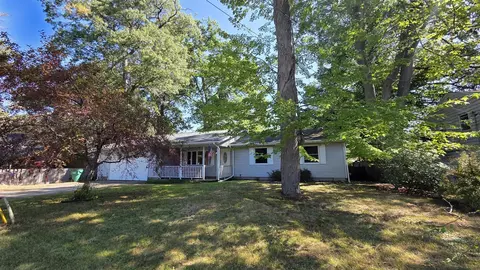 660 S Buys, North Muskegon, MI 49445