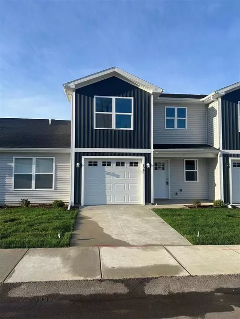 2076 Lion Gate, Portage, MI 49024