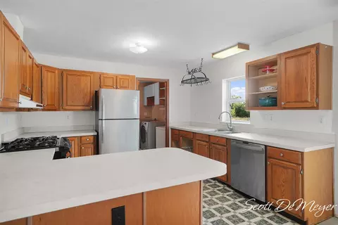 Kitchen - 12310 Mac, Belding, MI 48809 photo 1 of 2