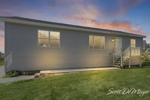 Exterior - 12310 Mac, Belding, MI 48809 photo 1 of 8