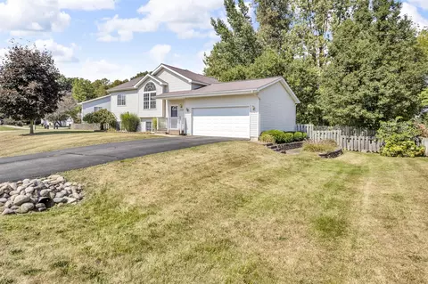 Exterior - 8002 Stonehaven, Parma, MI 49269 photo 2 of 14