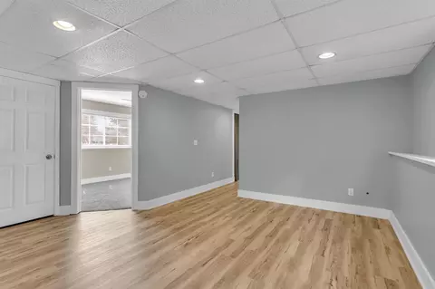 Living - 8002 Stonehaven, Parma, MI 49269 photo 6 of 7