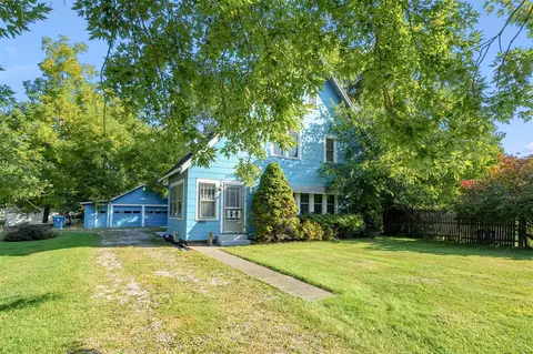 2134 Stevens, Kalamazoo, MI 49008