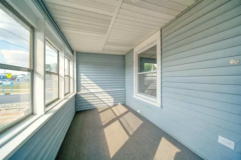 Exterior - 813 Cooper, Jackson, MI 49203 photo 4 of 8