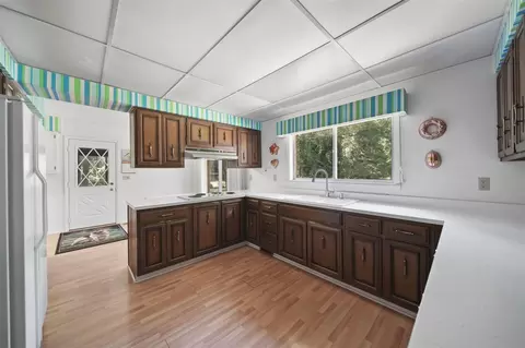 Kitchen - 2930 Robinson, Jackson, MI 49203 photo 1 of 4