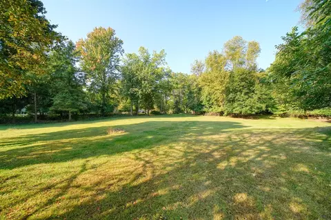 Exterior - 2930 Robinson, Jackson, MI 49203 photo 15 of 16