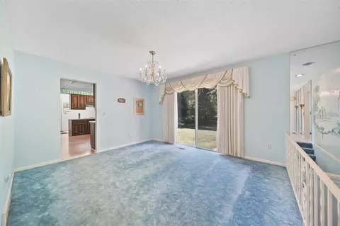 Dining - 2930 Robinson, Jackson, MI 49203 photo 1 of 1