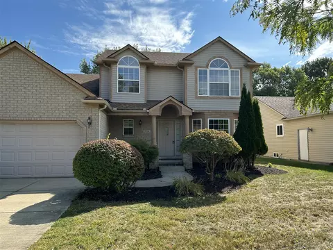 3184 Cedar Crest Dr, Troy, MI 48083