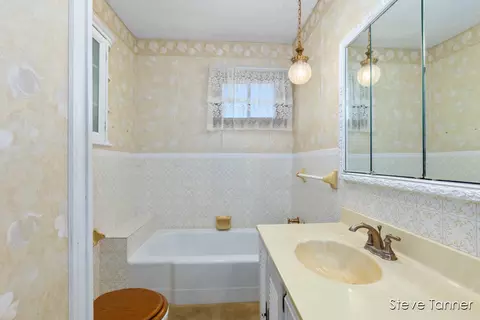 Bath - 5394 W Stanton, Stanton, MI 48888 photo 1 of 1