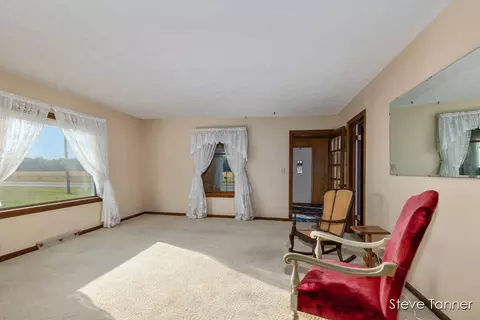 Living - 5394 W Stanton, Stanton, MI 48888 photo 1 of 4
