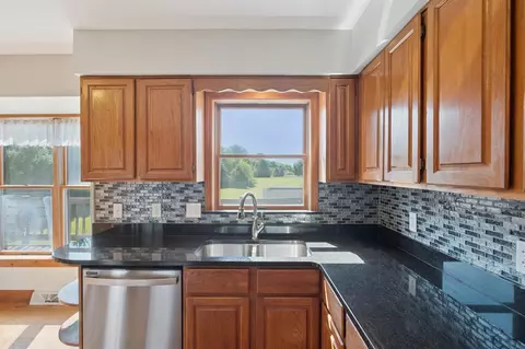 18400 I Dr N, Marshall, MI 49068 photo 17